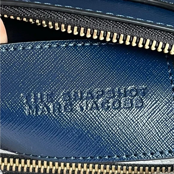 M0014146 - Marc Jacobs The Snapshot - Picture 15 of 16